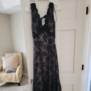 Nightway Gown